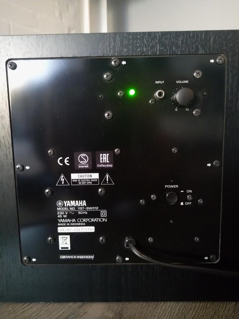 Yamaha YST-SW012 Subwoofer - Compact en Krachtig Geluid, Overige merken, Gebruikt, Subwoofer, Ophalen of Verzenden