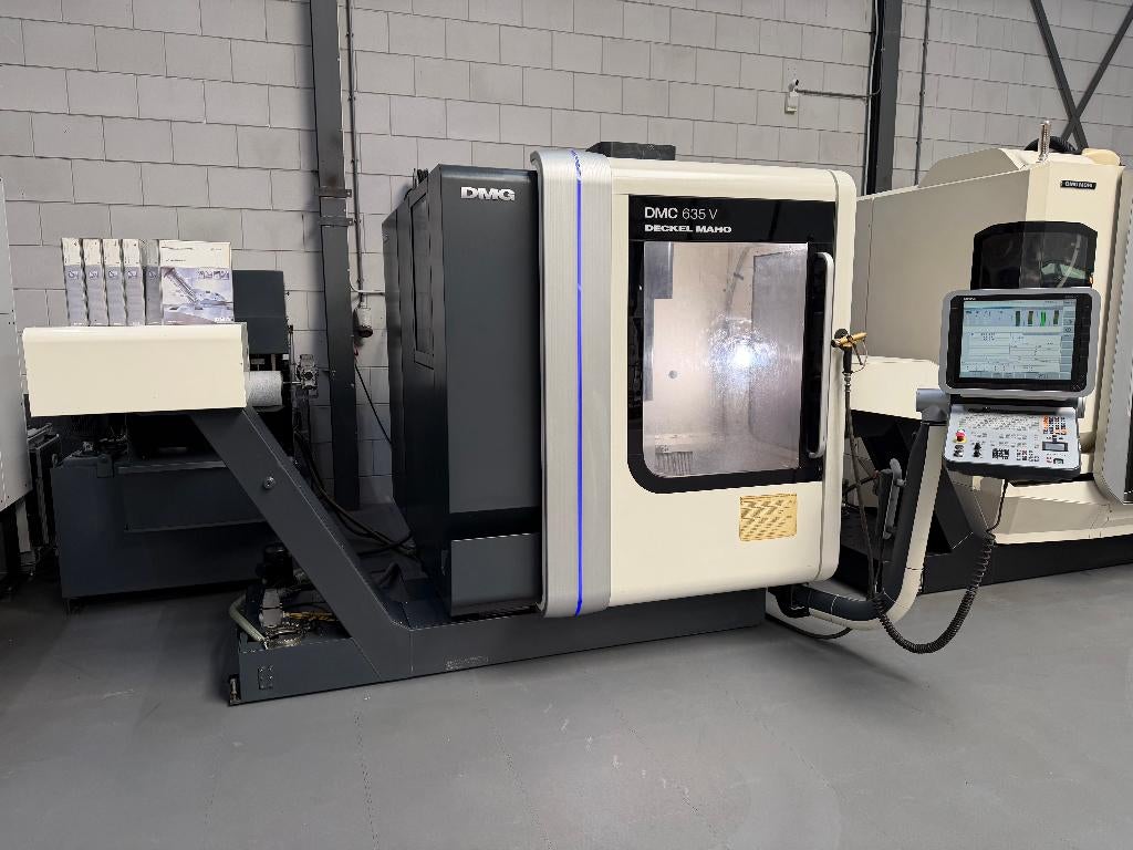 Bewerkingscentrum DMG Deckel Maho DMC 635 V, Doe-het-zelf en Verbouw, Ophalen, Freesbank, Computergestuurd (Cnc), Gebruikt