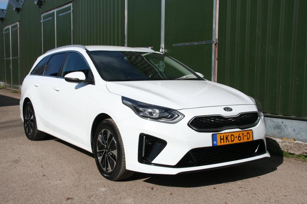 Kia Ceed Sportswagon 1.6 GDI PHEV DynamicPlusLine, AIRCO, NA, 8 kWh, Stof, Gebruikt, Wit