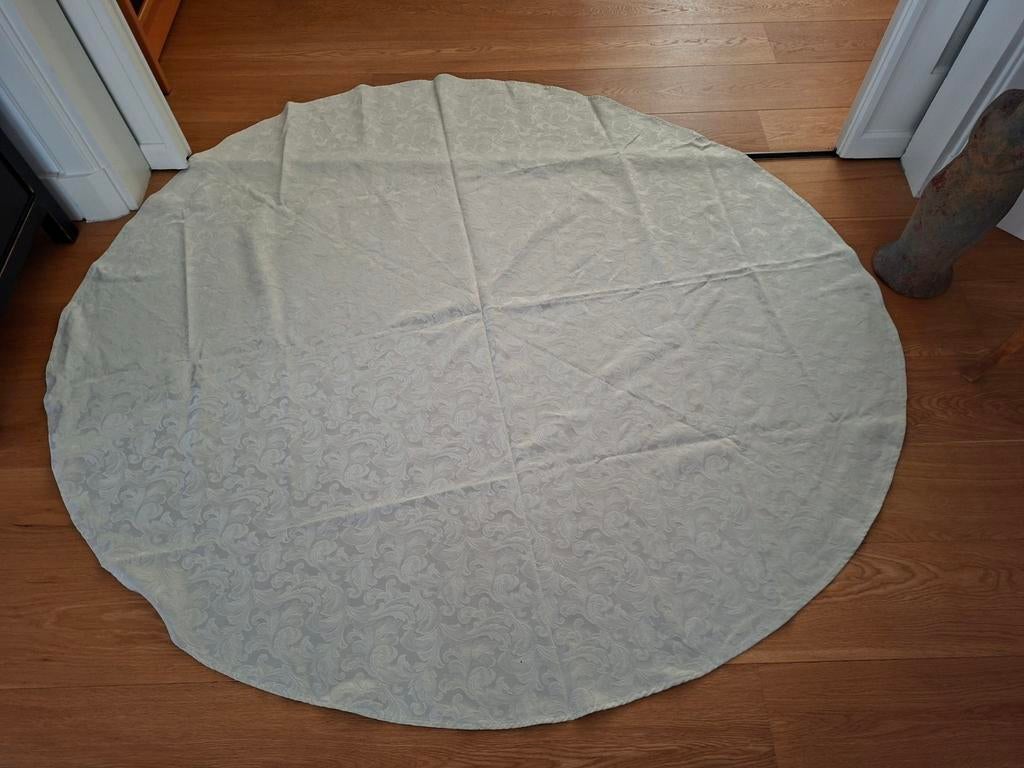 Tafelkleed, Huis en Inrichting, Ophalen of Verzenden, Zo goed als nieuw, Rond