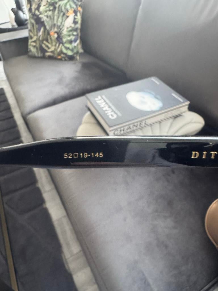 Dita Medina zonnebril, Sieraden, Tassen en Uiterlijk, Zonnebrillen en Brillen | Dames, Overige merken, Gebruikt, Zonnebril, Zwart