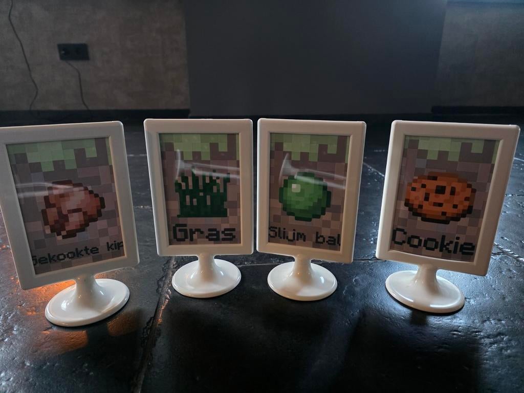 Minecraft versiering, Ophalen of Verzenden, Gebruikt, Versiering