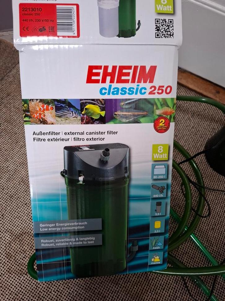 Eheim Classic 250 buitenfilter ( vrijwel ongebruikt), Dieren en Toebehoren, Vissen | Aquaria en Toebehoren, Filter of Co2, Ophalen of Verzenden