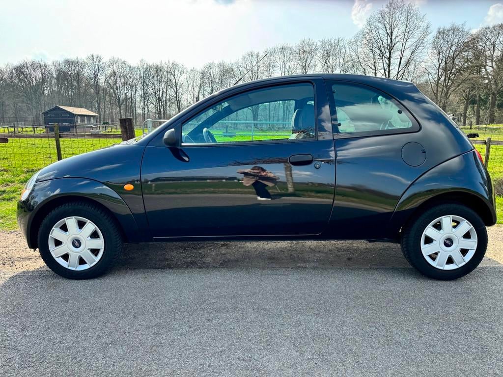Ford Ka 1.3 Futura prachtige staat met airco, Auto's, Voorwielaandrijving, 1299 cc, Stof, Gebruikt