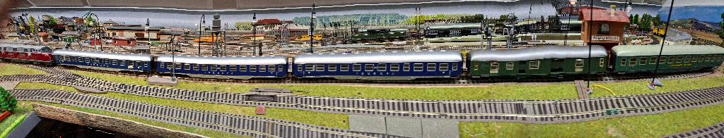 fleischmann touropa express, Hobby en Vrije tijd, Gelijkstroom, Fleischmann, Ophalen of Verzenden, Gebruikt