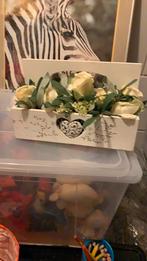 Houten  bakje  met kunst plantjes erin, Ophalen of Verzenden, Zo goed als nieuw