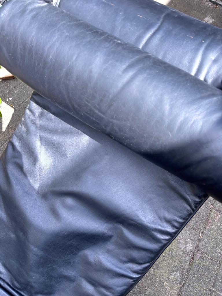 LC4 Le Corbusier  chaise, Ophalen, Gebruikt, Eenpersoons, Leer