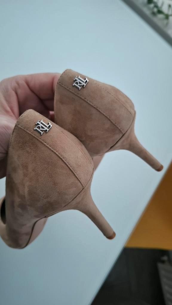 Nieuwe originele Ralph Lauren hoge hakken maat 42, Kleding | Dames, Schoenen, Nieuw, Schoenen met hoge hakken, Beige, Ophalen of Verzenden
