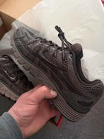 Nike P-6000 Suede sneakers 42, Ophalen of Verzenden, Nieuw, Bruin, Sneakers of Gympen