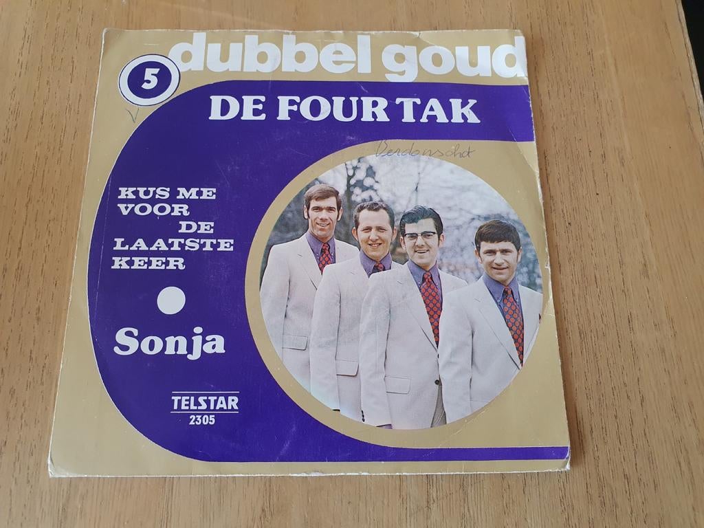 De Four Tak - Kus me voor de laatste keer/Sonja ( Telstar ), Cd's en Dvd's, Vinyl | Nederlandstalig, Ophalen of Verzenden, Zo goed als nieuw