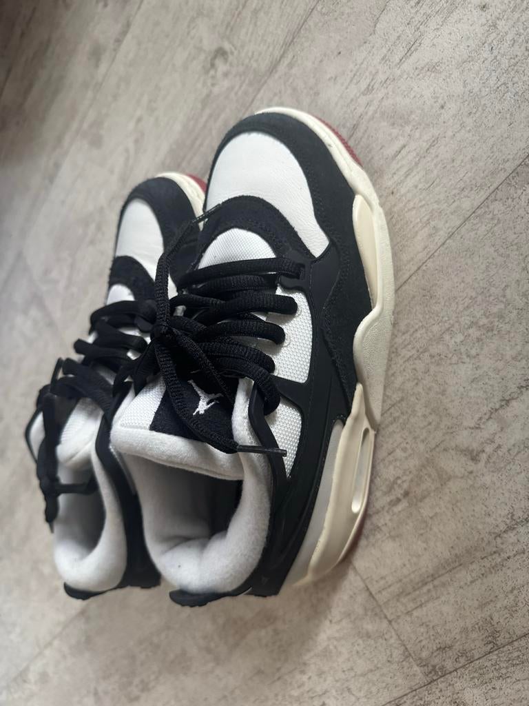 Nieuw Nike SB x Air Jordan 4, Ophalen of Verzenden, Zo goed als nieuw, Zwart