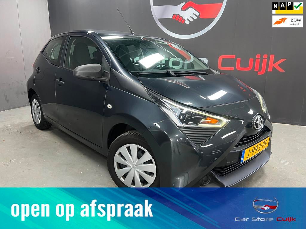Toyota Aygo 1.0 VVT-i x-fun | Limiter | 1ste eigenaar | NAP, Voorwielaandrijving, Stof, Gebruikt, Euro 6