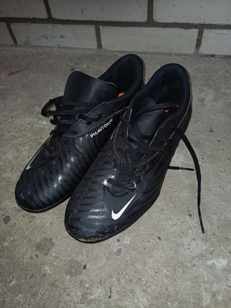 Nike phantom voetbalschoenen, maat 41, Maat XS of kleiner, Ophalen, Gebruikt, Schoenen