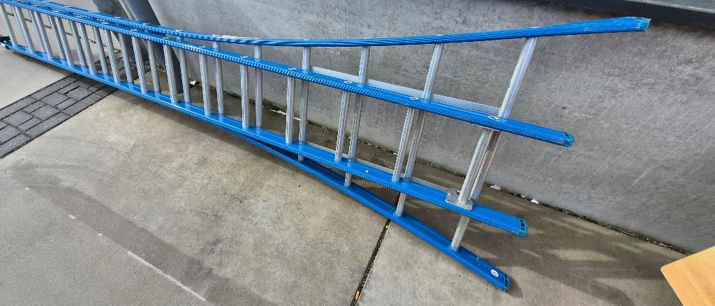 Reform ladder dubbel uitgebogen 2x14 sporten BLAUW, Ophalen, Gebruikt, Onbekend, Ladder