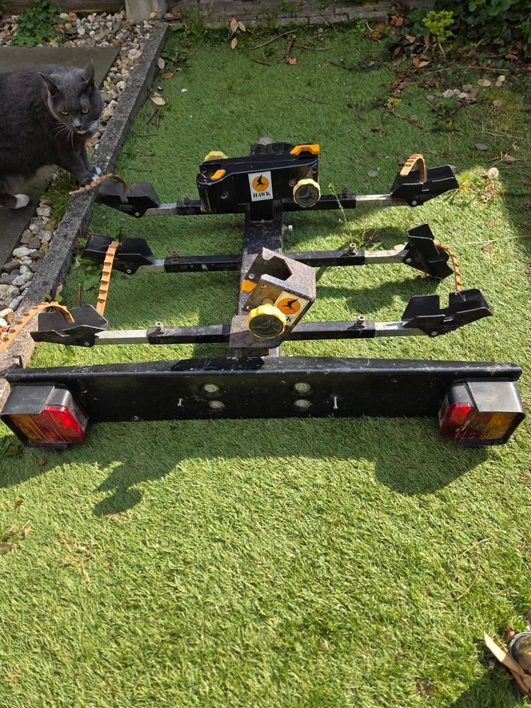 Gratis fietsendrager voor 3 fietsen - verlichting aandacht, Ophalen, 3 fietsen of meer, Gebruikt, Trekhaakdrager