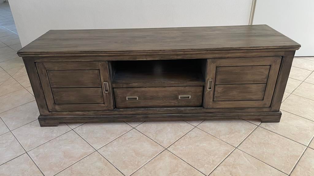 Massief houten TV meubel, Huis en Inrichting, Tafels | Salontafels, Ophalen of Verzenden, Zo goed als nieuw, 150 tot 200 cm, Minder dan 50 cm