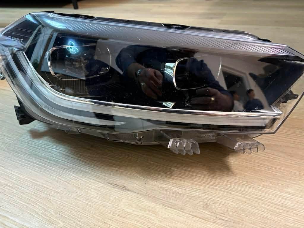 Koplamp rechts voor Polo 2022/23 te koop, Ophalen