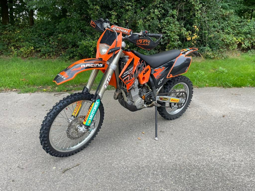 KTM EXC 525 2004 met kenteken, Motoren, 525 cc, Gebruikt, Particulier, Enduro