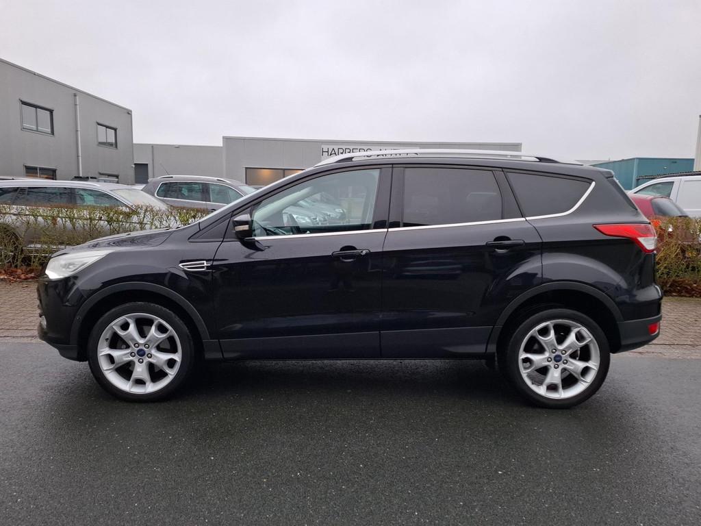 Ford KUGA 1.6 Titanium Plus 4WD CLIMA/CRUISE/NAVI/19INCH!, Auto's, Ford, Gebruikt, Zwart, 4 cilinders, Leder en Stof