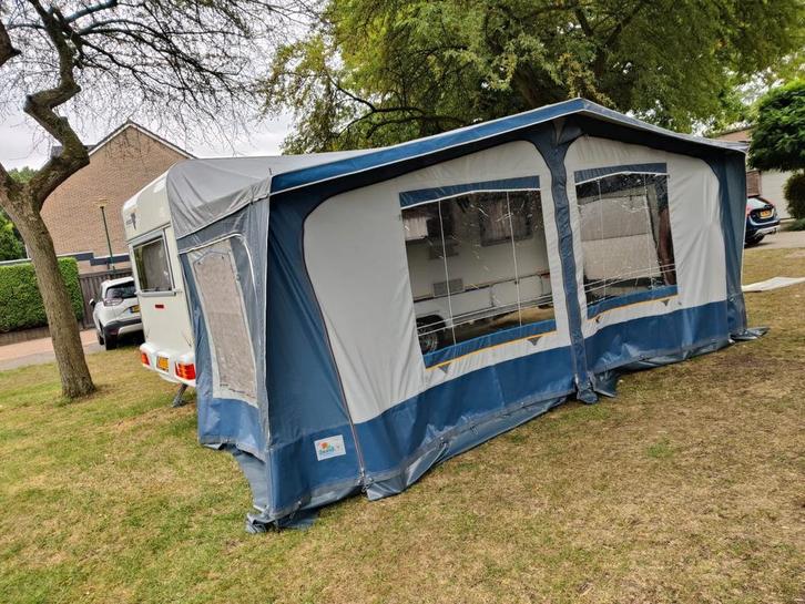 Seizoensvoortent Brand Sumatra maat 12, Caravans en Kamperen, Tenten, Gebruikt, Ophalen