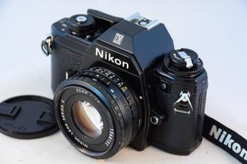 Nikon EM met 50mm/1.8 E-Series ICONISCHE CAMERA TOP STAAT beschikbaar voor biedingen