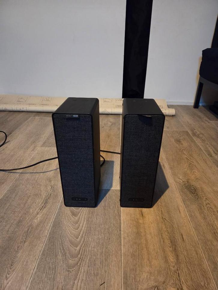 Set van 2 speakers Ikea Symfonic boekenplank, Audio, Tv en Foto, Luidsprekers, Zo goed als nieuw, Front, Rear of Stereo speakers