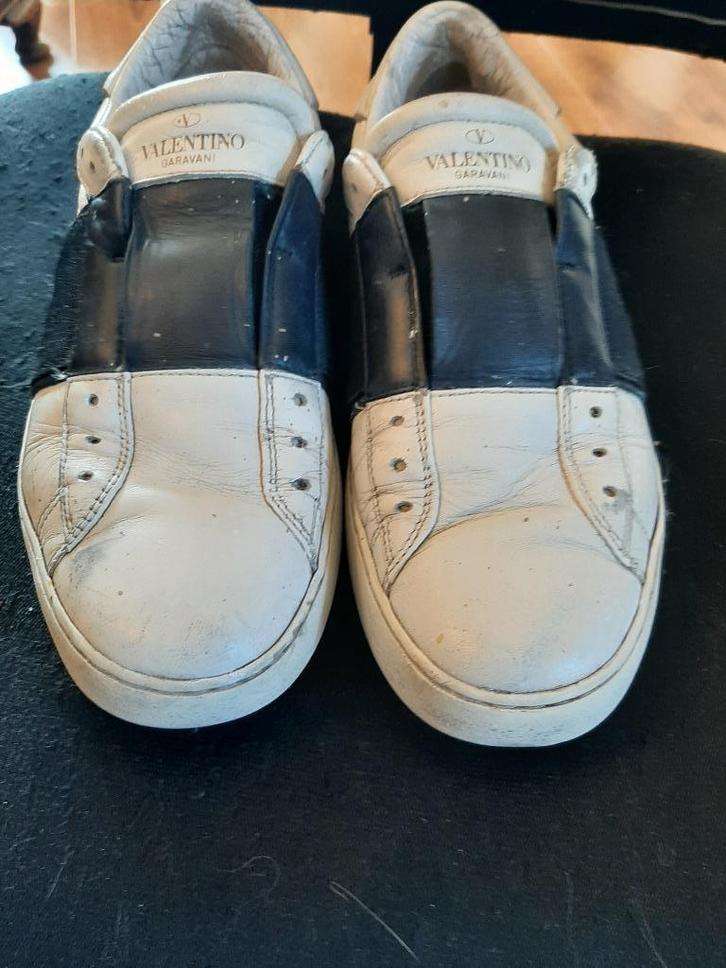 Valentino blauw/witte instapper 37, Kleding | Dames, Schoenen, Gedragen, Sneakers of Gympen, Blauw, Ophalen of Verzenden