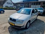 Skoda Fabia 1.4 Combi 55KW AUT 2003 Grijs, Auto's, Skoda, 47 €/maand, Origineel Nederlands, Te koop, Zilver of Grijs