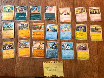 Scarlet and violet base set common en (reverse) holo beschikbaar voor biedingen