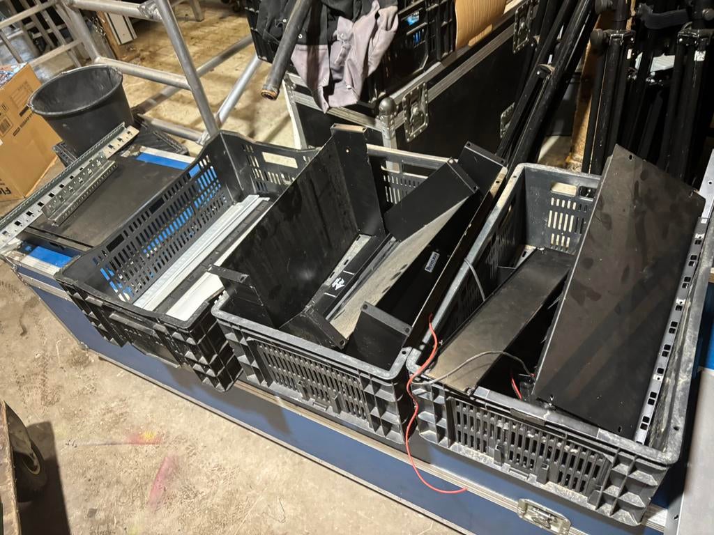 Partij 19 inch blindplaten,aansluit panelen, lade en lampjes, Ophalen of Verzenden, Zo goed als nieuw, Overige instrumenten