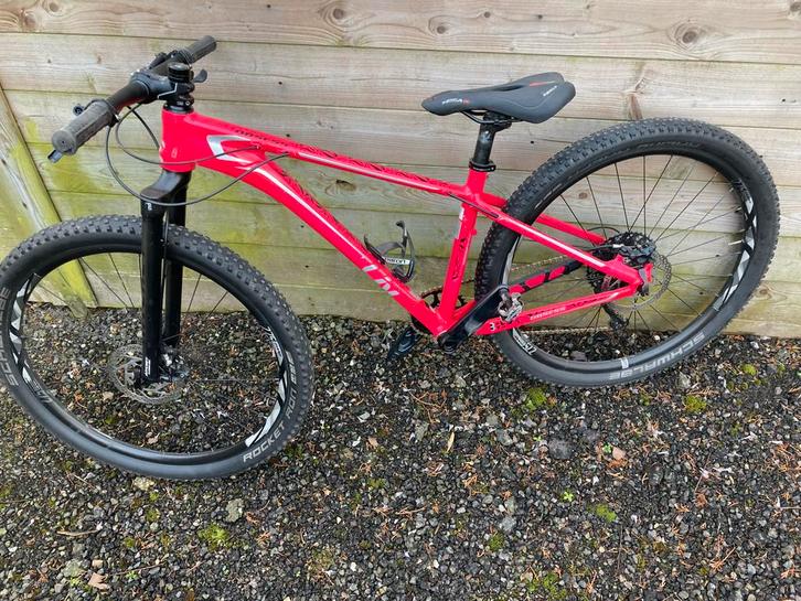 Gaint Liv Obsess MTB - voor een Jeugdrenner, Fietsen en Brommers, Fietsen | Mountainbikes en ATB, Zo goed als nieuw, Dames, Giant