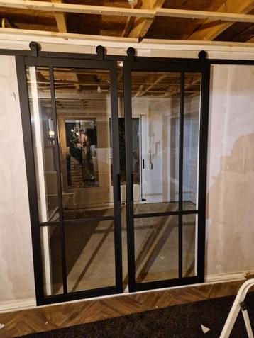 Houten Schuifdeuren - Industrieel Design beschikbaar voor biedingen