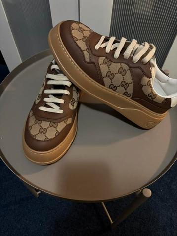 Gucci schoenen 42 beschikbaar voor biedingen