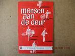 adv6133 mensen aan de deur, Boeken, Prentenboeken en Plaatjesalbums, Ophalen, Gelezen