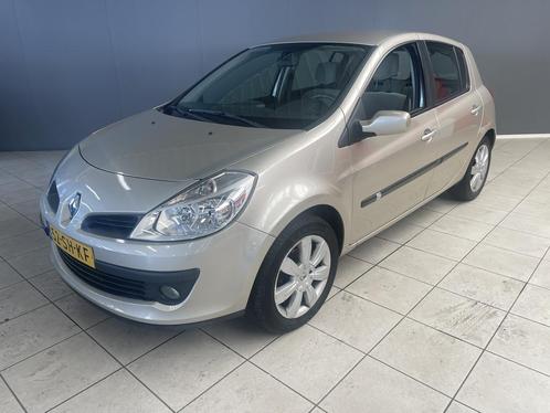 Renault Clio 1.6-16V Dynamique Luxe Luxe uitvoering Airco, E, Auto's, Renault, Bedrijf, Te koop, Clio, ABS, Airbags, Airconditioning