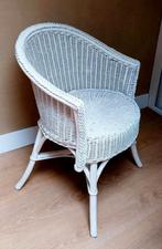 Rotan stoel wit, Ophalen