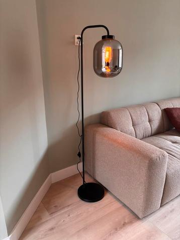 Vloerlamp Pegasi - Kwantum