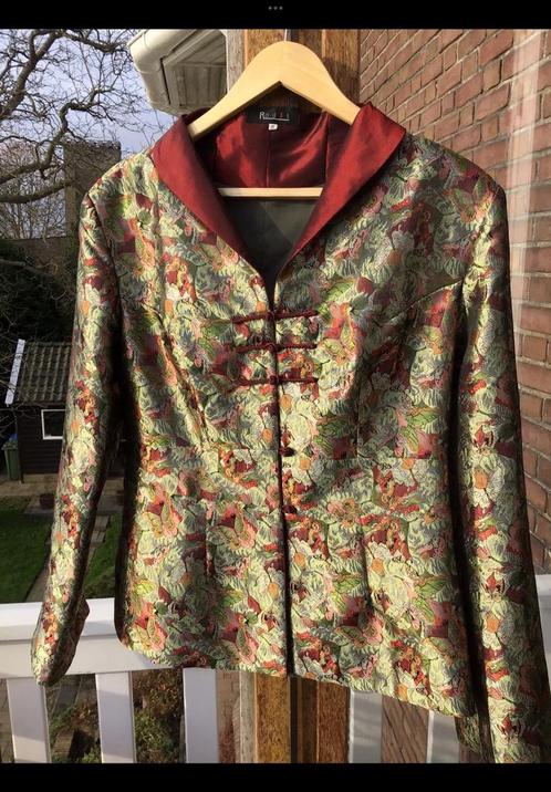 Chinees jasje met vlinder maat 36/38 groen met rood, vlinder, Kleding | Dames, Jasjes, Kostuums en Pakken, Zo goed als nieuw, Rood