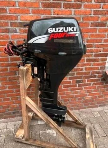 Suzuki 9.9 PK Buitenboordmotor - Viertakt, Watersport en Boten, Buiten- en Binnenboordmotoren, Gebruikt, Benzine, Buitenboordmotor