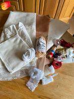 Div lappen, raffia, punnikpen en div kantjes, Ophalen of Verzenden