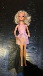 Sindy barbie vintage, Verzamelen, Gebruikt, Verzenden