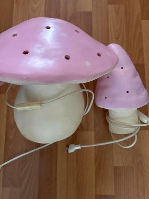 2 roze heico paddestoel lampen, Kinderen en Baby's, Kinderkamer | Inrichting en Decoratie, Zo goed als nieuw, Ophalen of Verzenden