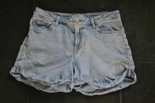 Costes korte spijkerbroek dames maat M, Kleding | Dames, Spijkerbroeken en Jeans, Gedragen, W30 - W32 (confectie 38/40), Blauw