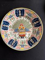 Antiek Delfs Blauw Bord van Peacock met Pauw Decoratie, Ophalen of Verzenden