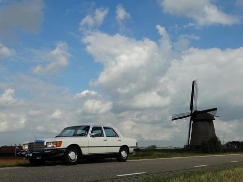Mercedes-Benz 450 SE 1974 Wit V8, Auto's, Mercedes-Benz, Particulier, Open dak, Benzine, Sedan, Automaat, Geïmporteerd, Wit, Bruin