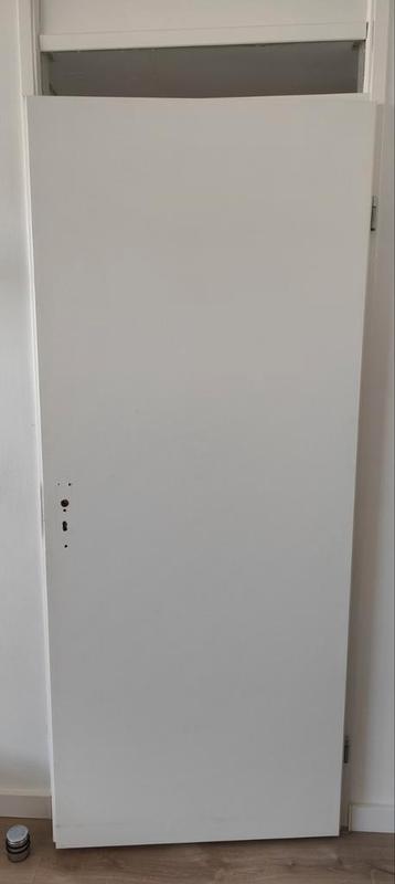 Gratis ophalen! Binnendeur opdek 83*201,5cm wit links beschikbaar voor biedingen