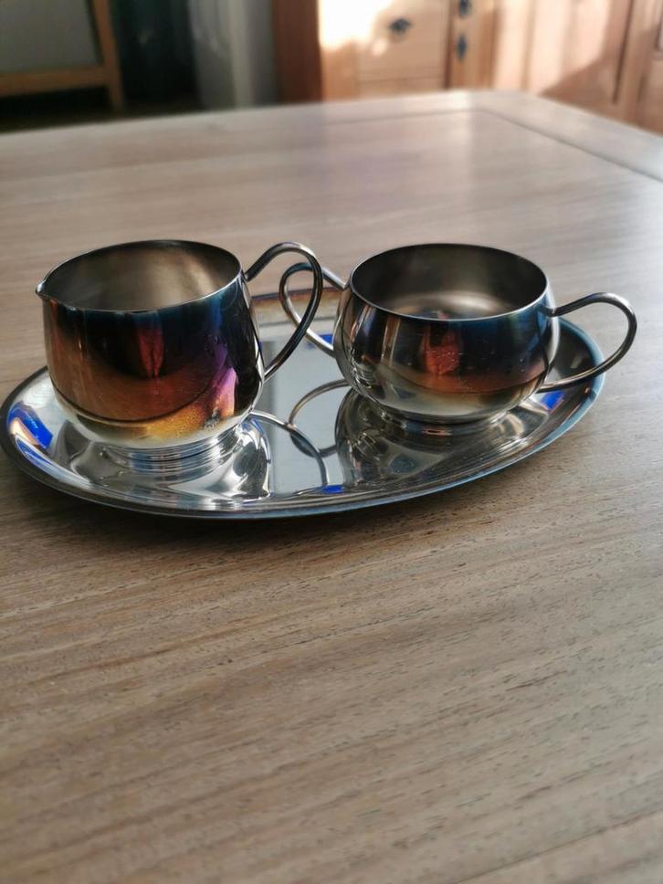 Vintage Melk en Suiker Set op Dienblad, Huis en Inrichting, Keuken | Servies, Gebruikt, Overige typen, Overige stijlen, Overige materialen