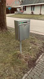 Brabantia RVS Brievenbus met Paal - Stevig en Stijlvol, Ophalen of Verzenden, Gebruikt, Rvs, Staande brievenbus