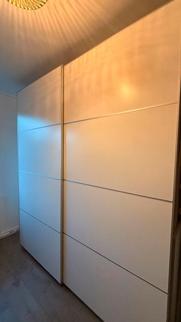 IKEA Pax Kast - Wit, 200x236cm, Schuifdeuren & Indeling beschikbaar voor biedingen
