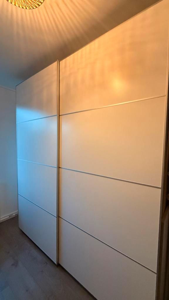 IKEA Pax Kast - Wit, 200x236cm, Schuifdeuren & Indeling, Huis en Inrichting, Kasten | Kledingkasten, Gebruikt, 200 cm of meer